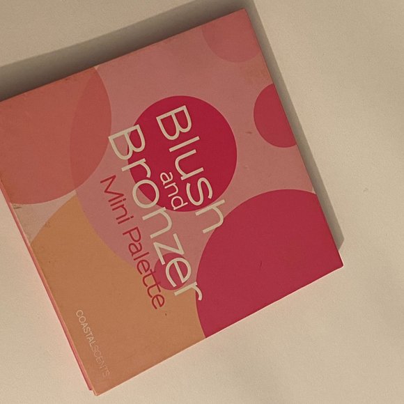 coastal scents blush and bronzer mini palette - Picture 2 of 2